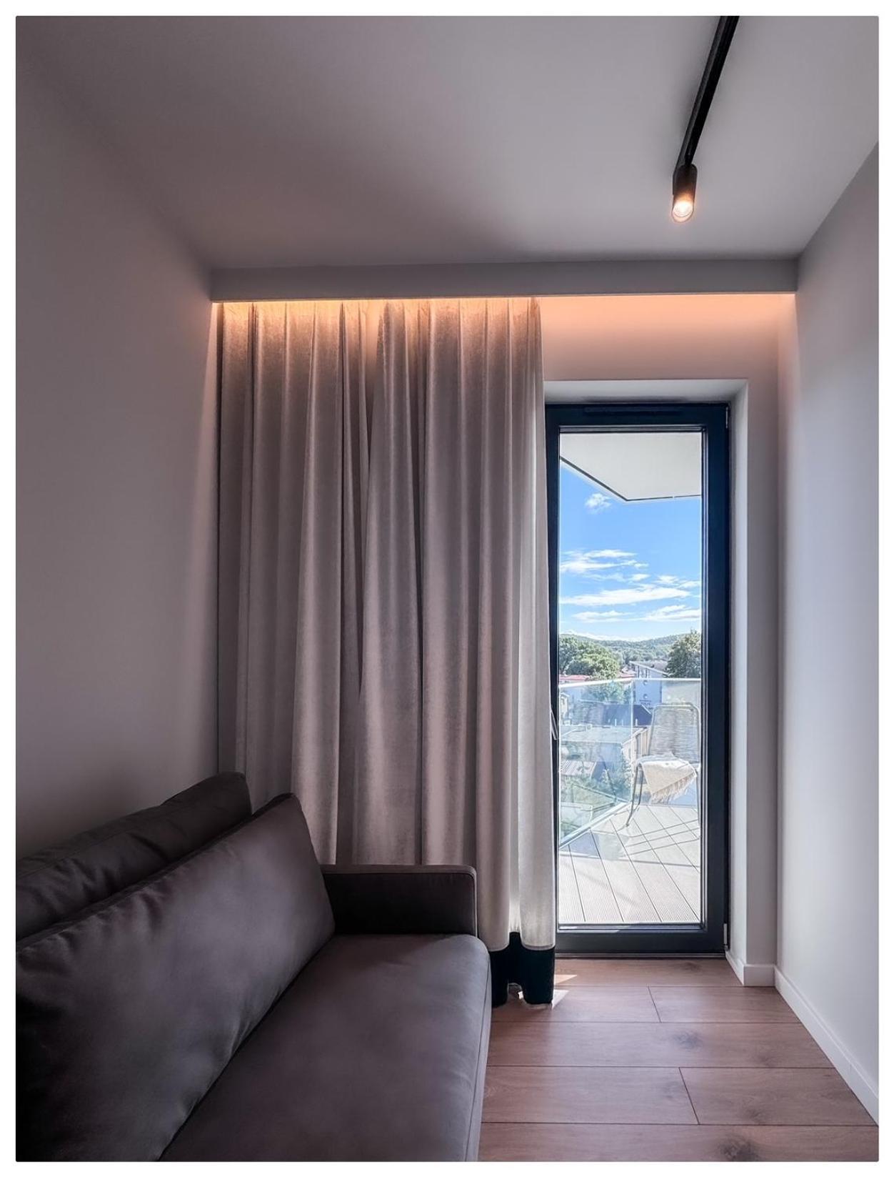 Euronia Apartment เมียนซิดดรอแย ภายนอก รูปภาพ