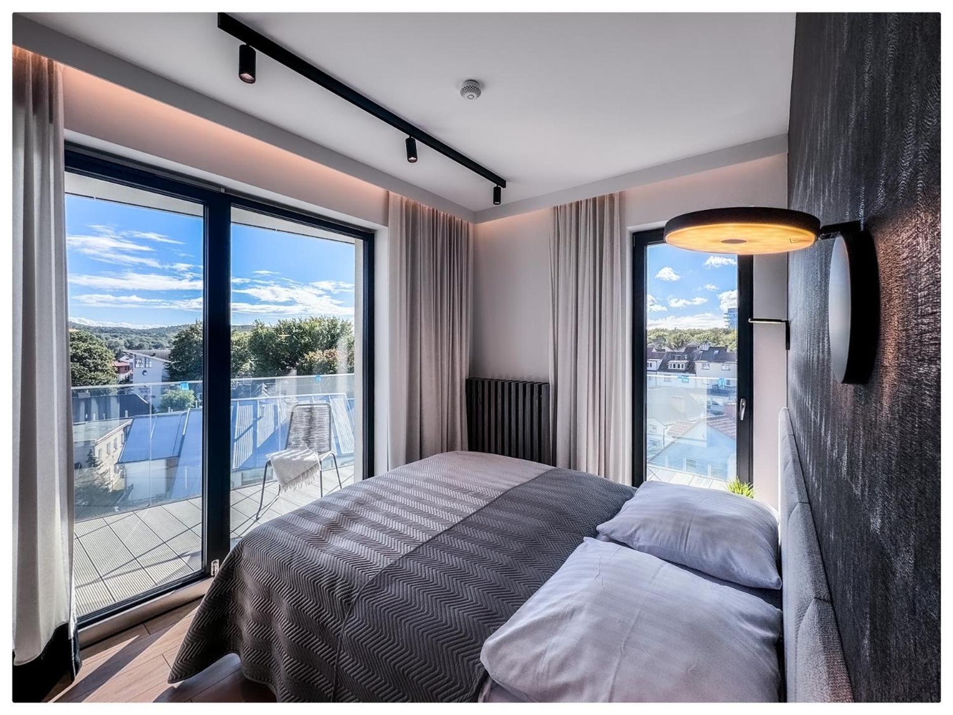 Euronia Apartment เมียนซิดดรอแย ภายนอก รูปภาพ